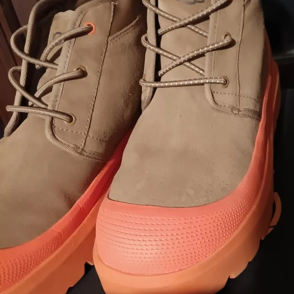 UGG Neumel Weather Hybrid Boots - Brown and Orange Size 13 Limited Edition LNWOT - Picture 2 of 8